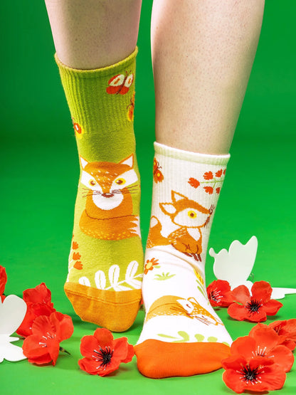 crew-socks-fox-butterflies-00/0058b0fbf00caf0dcf724ecb7ea0913545cd6d2d