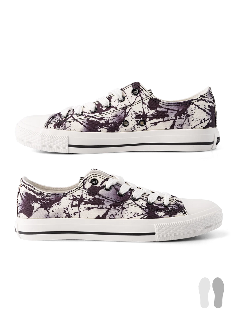 canvas-shoes-black-white-stains-05/051336abb9908be495a4cbd818ec6349098c7021