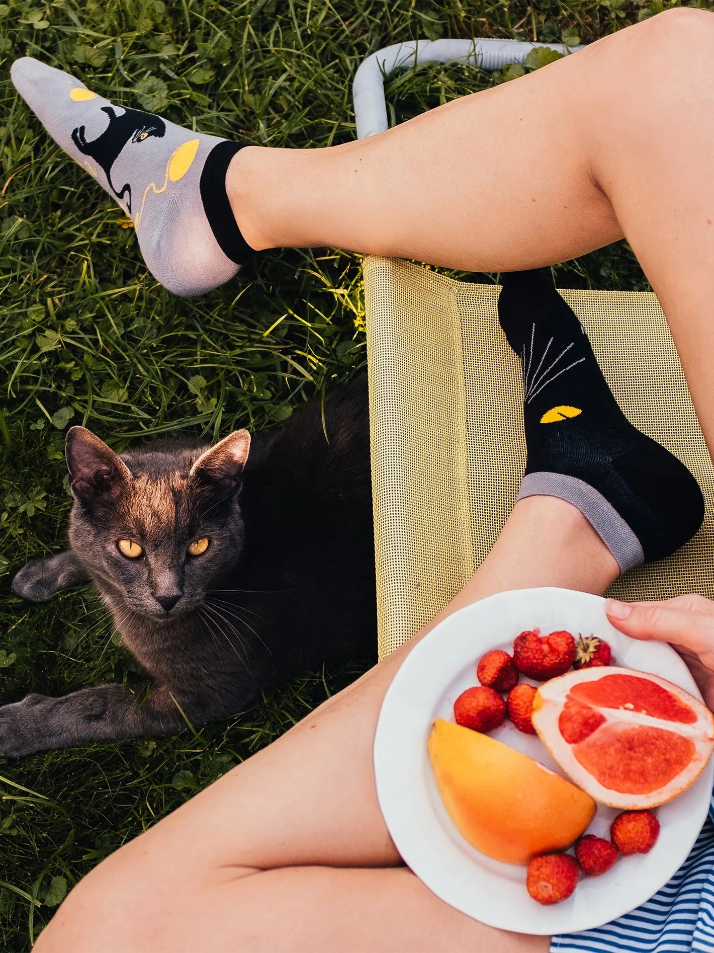 ankle-socks-cat-eyes-02-03/032255ae4e530261049fc79204a3d1ec0119a1dd