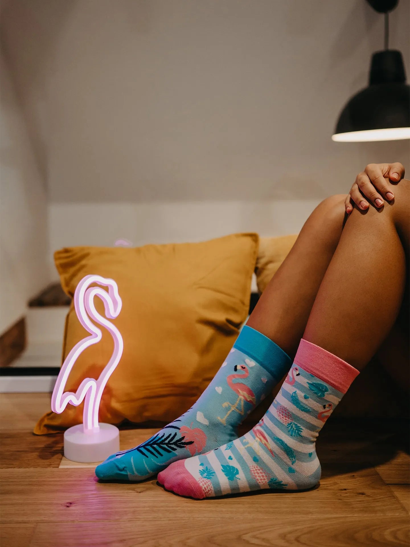 regular-socks-love-flamingos-12/125752ebf9896b20d95b1c932621432e717e2b17