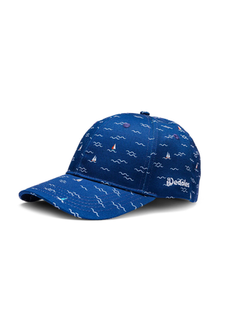 Živahna kapa s ščitnikom Jadrnice na morju