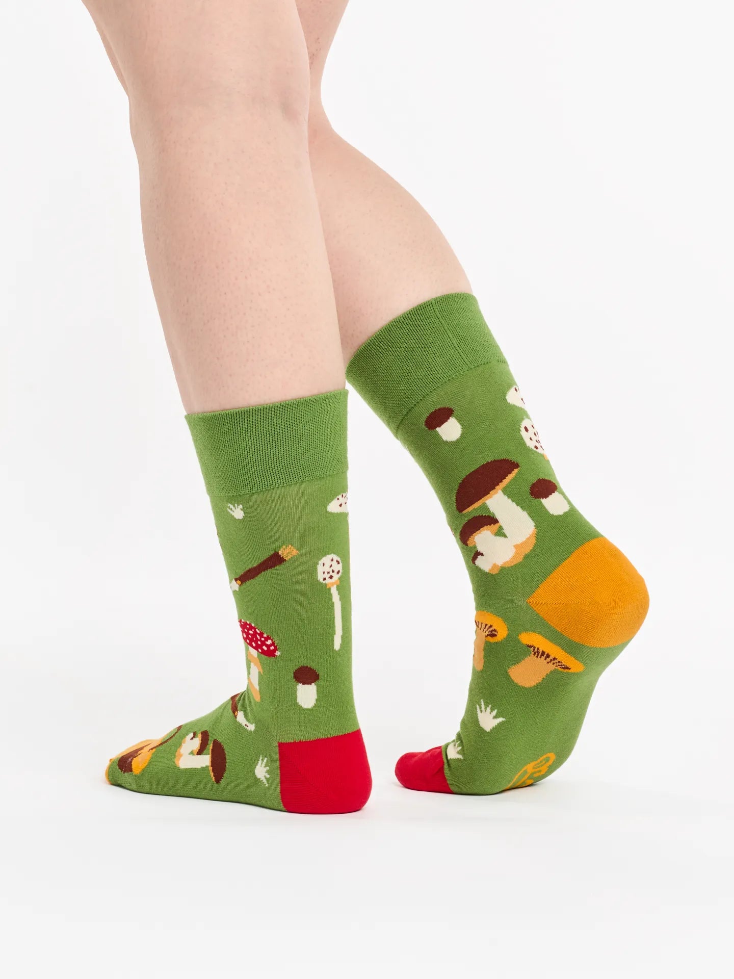 regular-socks-mushroom-hunting-1e/1e0f403fe416bae2de82bc5c67b07882f43648ef