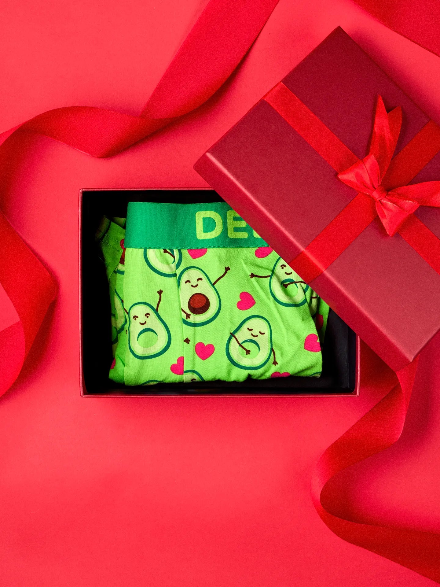 mens-trunks-avocado-love-1-8d/8d065ff5b442e81c925456ff7a3f6dba69b5de66