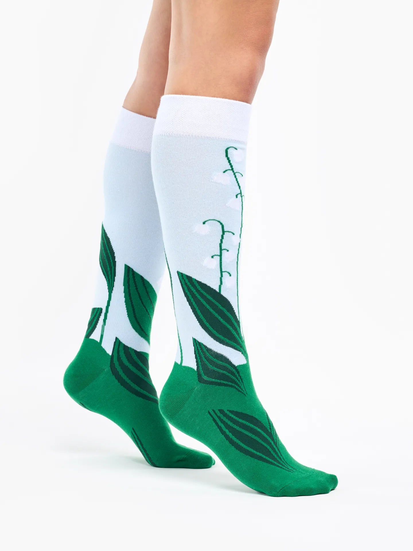 knee-high-socks-lilies-of-the-valley-8f/8ff07fe205a90e9322ef5d74c791e012792180d2
