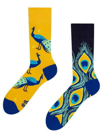 regular-socks-peacock-02-3d/3d4e76228a56791a449769c2be0a6b27e872bf69