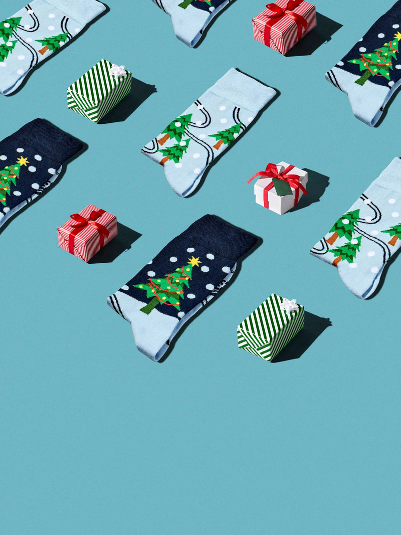 regular-socks-christmas-tree-snow-45/45abdb0f98748fd1209c5ed6ba58962e925aaafc