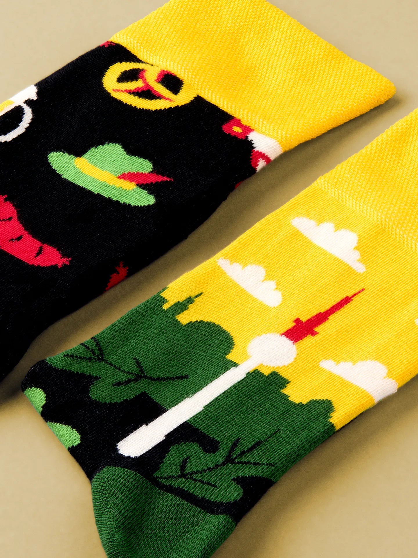 regular-socks-germany-73/7395bdff66a0a30073983bb0aaa3173a34d8cab1
