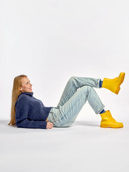 yellow-womens-rain-boots-77/77fc1fa2353c92e006493af1902d40cc2ff11b5c
