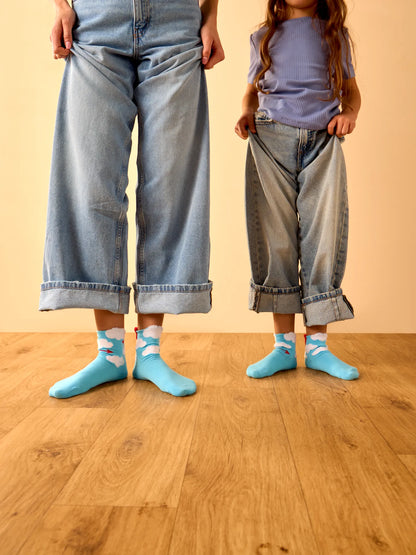 girls-cutecore-socks-love-in-the-air-0c/0cc97f286103f6da605a6bf29afa93fd6cbef547