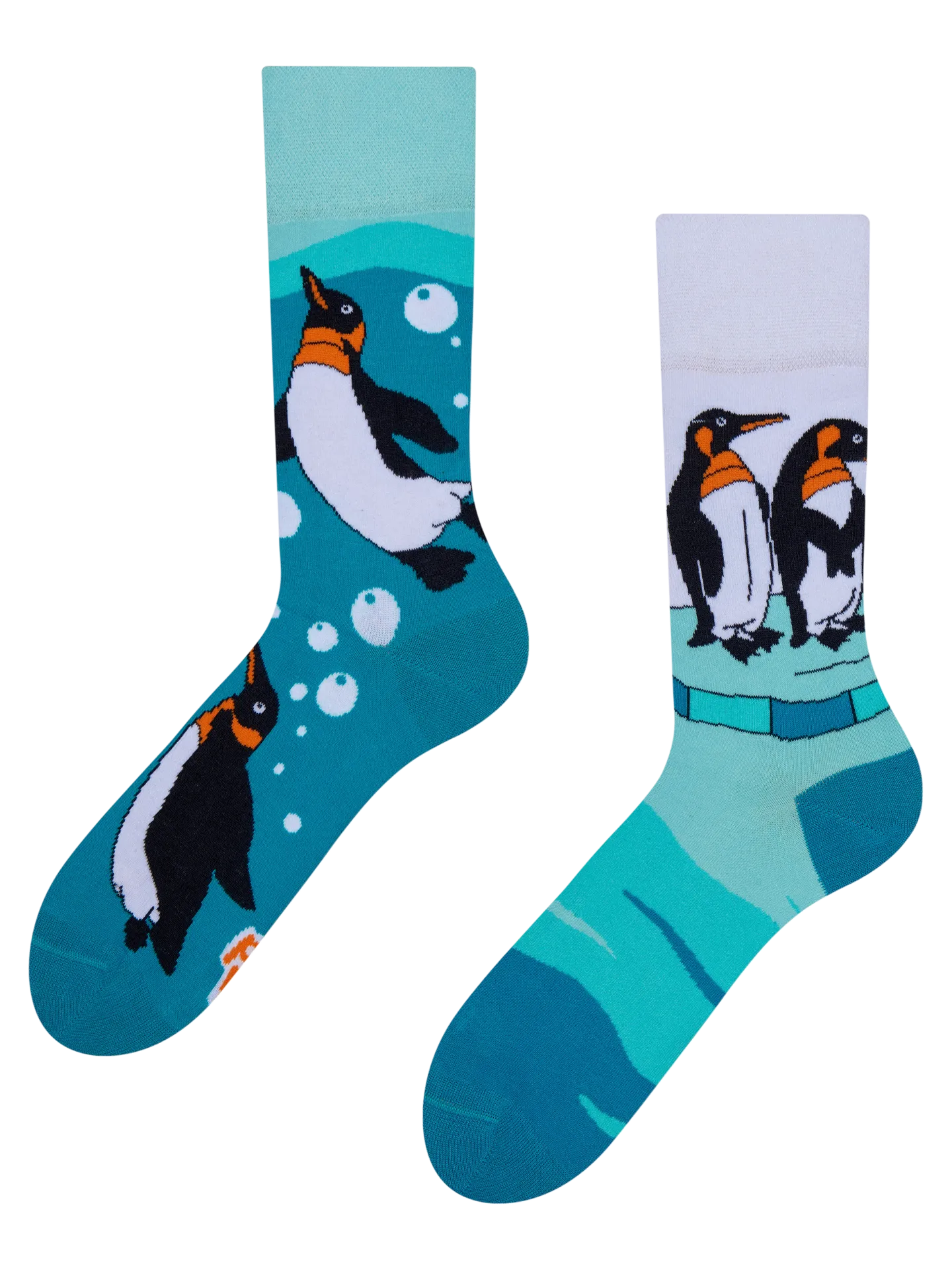 regular-socks-penguins-02-d3/d30cd1d43e4bfaf9bc609176f5d1aabe961258e0