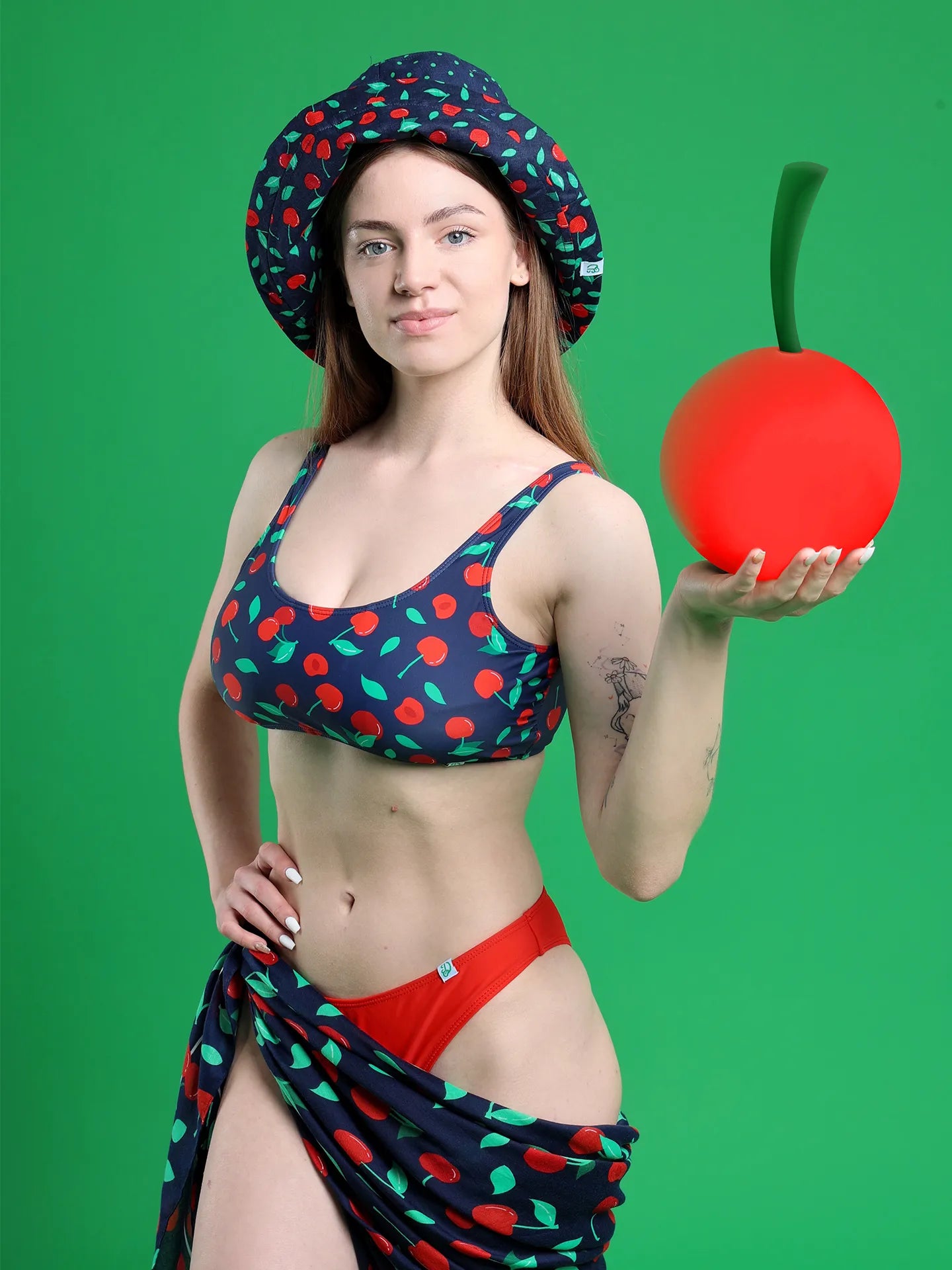 sporty-bikini-top-sweet-cherries-99/99b0e29bdcaaff4059f4af019620a037b055a58c