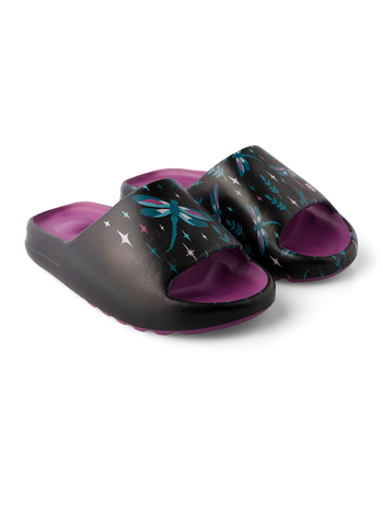 Živahni chunky natikači Kačji pastirji ponoči