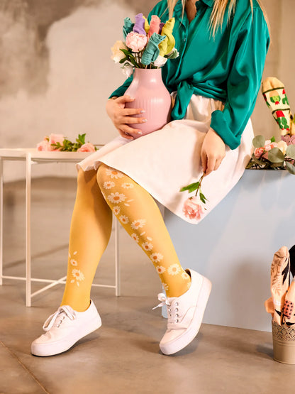 nylon-tights-summer-daisies-b5/b557cb68b6803e9d7412c1889604d3f7df0f8984
