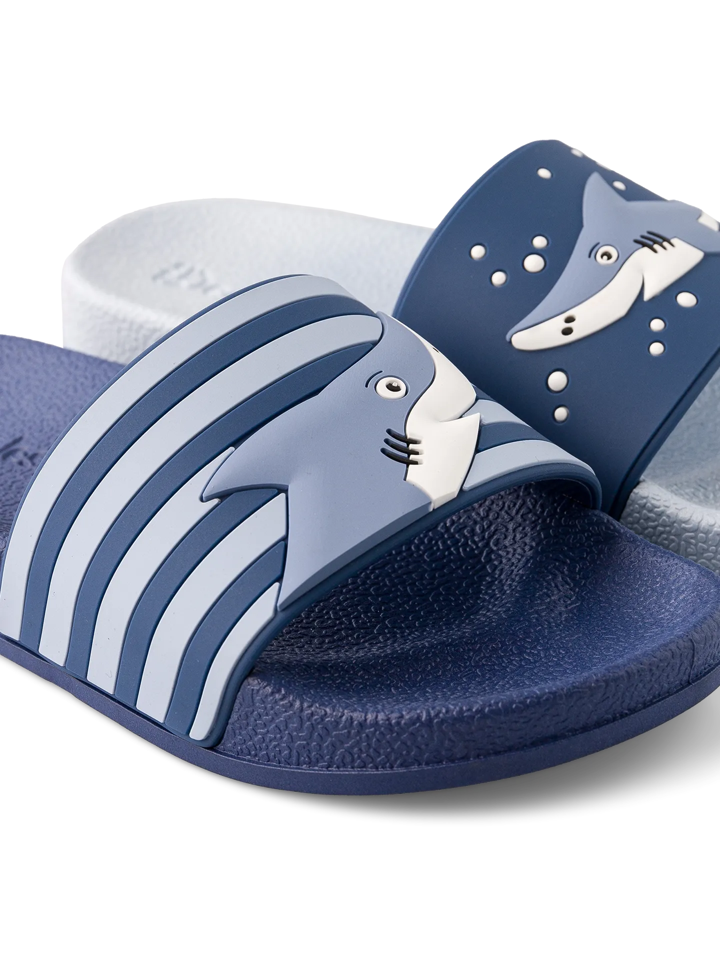 kids-slides-grey-shark-1-28/28293eda40e036281d30785f691bfb77c1a1a3ee