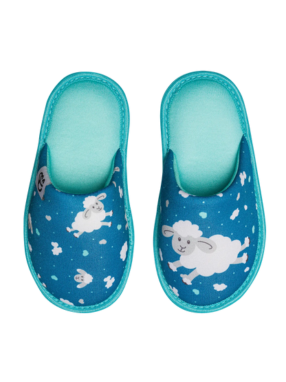 kids-slippers-sheep-clouds-f5/f5af375392dd09846c66ece44cbbf1a3f0ead7a3
