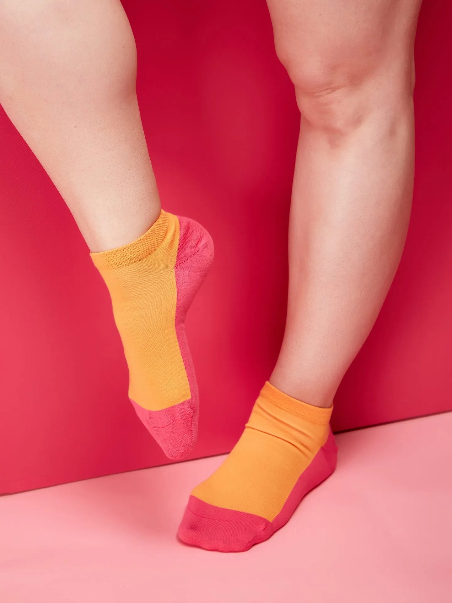 raspberry-pink-ankle-socks-footprint-cb/cb108d94f6d435ba160fa5b1b052d82a4ac862f6