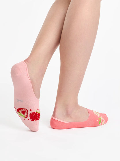 no-show-socks-sweet-strawberries-okt-d2/d2e555cebfb6829377ada4b4394aa6be175df7a7