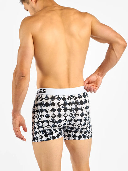 mens-trunks-chess-checkers-a1/a16d1e893a10ce669b62fffc600b233c9b0d91a6