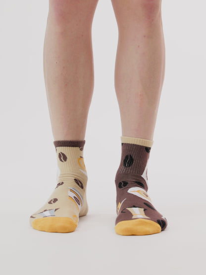 Živahne nogavice crew Jutranja kava