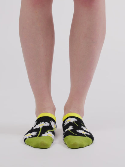 Živahne nizke nogavice za superge Marjetice ponoči