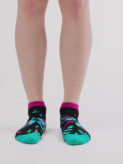 Živahne kratke nogavice Kačji pastirji ponoči