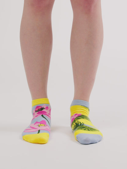 Živahne kratke nogavice Lokvanj